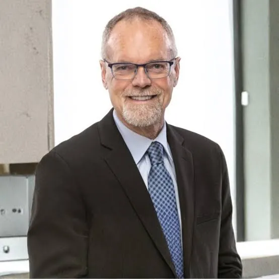Portrait of Bill Andrews, PhD