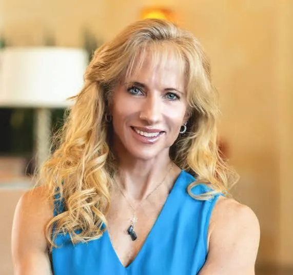 Portrait of Elizabeth Yurth, MD